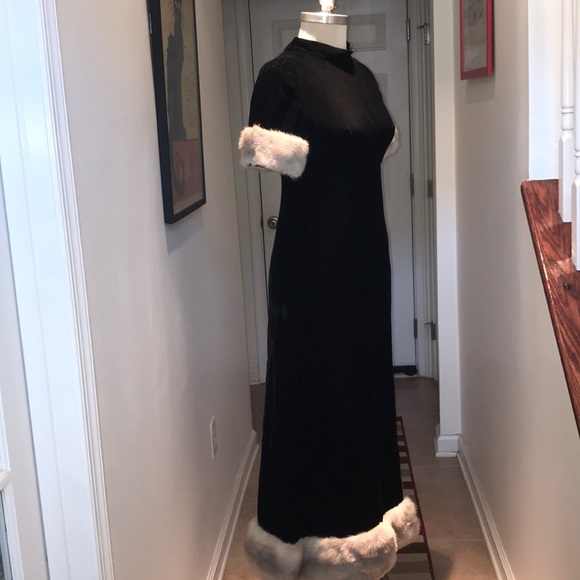 Vintage Gale Mitchell Black Velvet Mink Maxi 😱❤️ - Picture 4 of 8